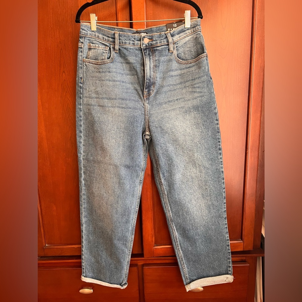 Fashion Nova Mom Jeans